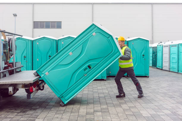 Types of Portable Toilets We Offer in Lake Mohegan, NY